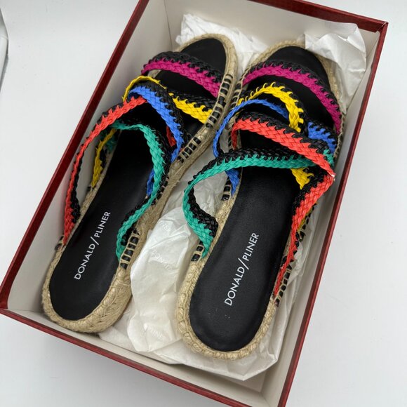 Donald/Pliner Multi color leather strap Sandals Size 9.5 in NIB - Picture 12 of 12